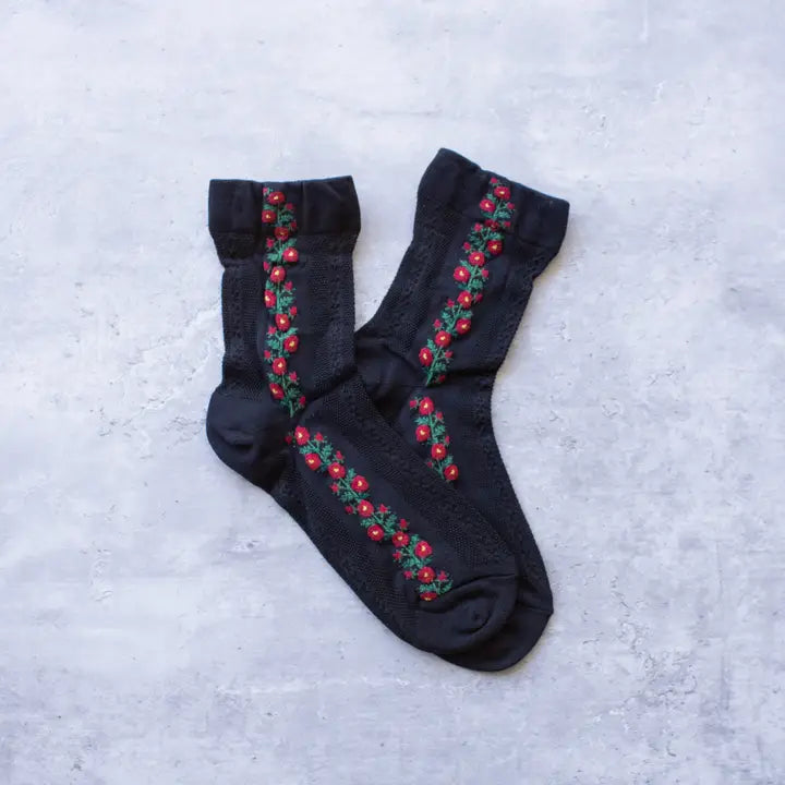 Mesh Black and Red Socks