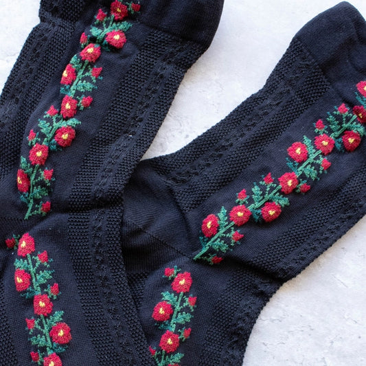 Mesh Black and Red Socks