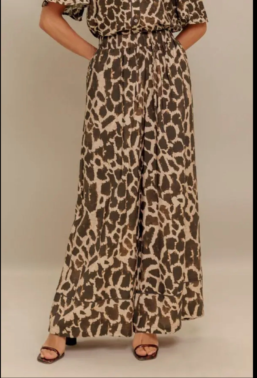 Leopard print wide leg pant