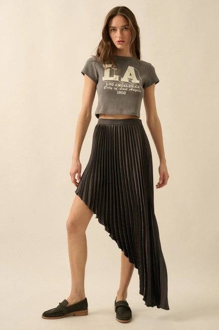 Pleat me not Black Skirt