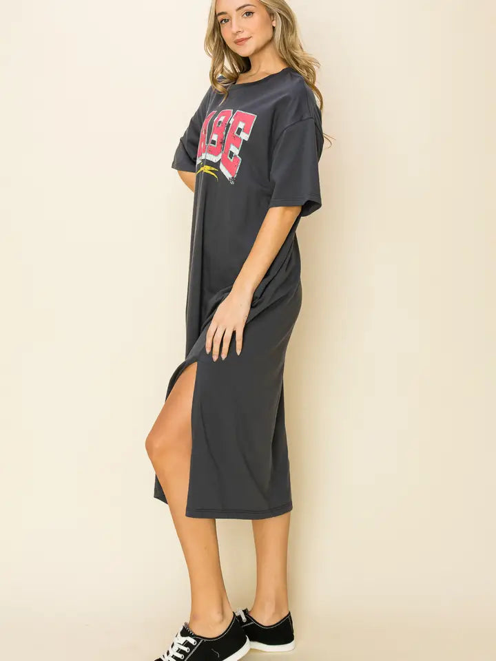 Graphic Tee Dress "Babe"