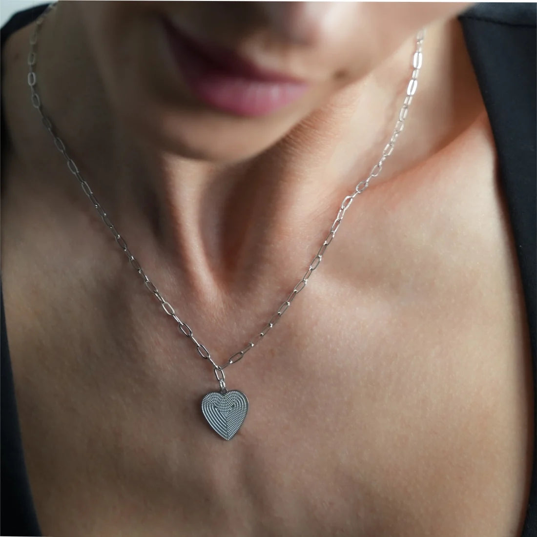 Alara Necklace White gold