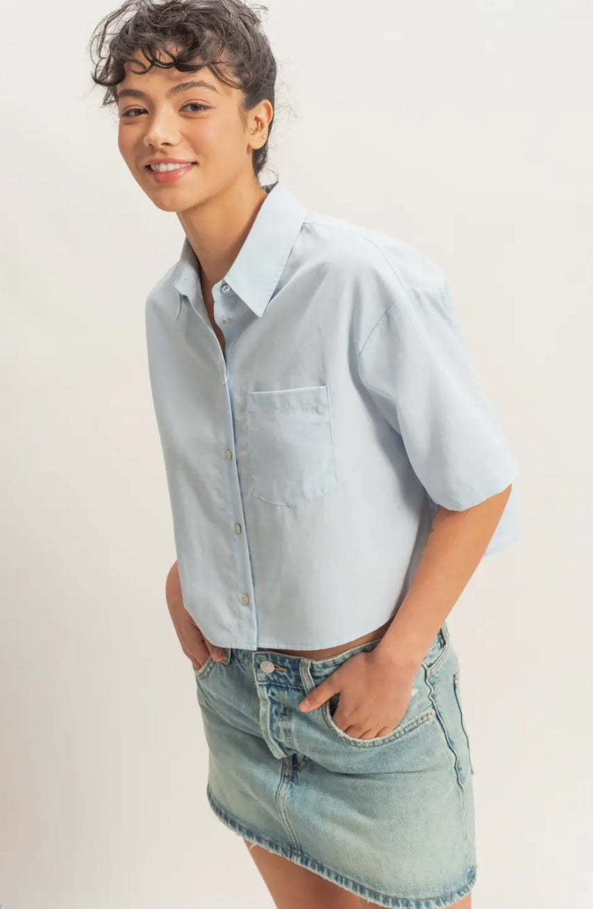 Linnie Light Blue Crop Button up top