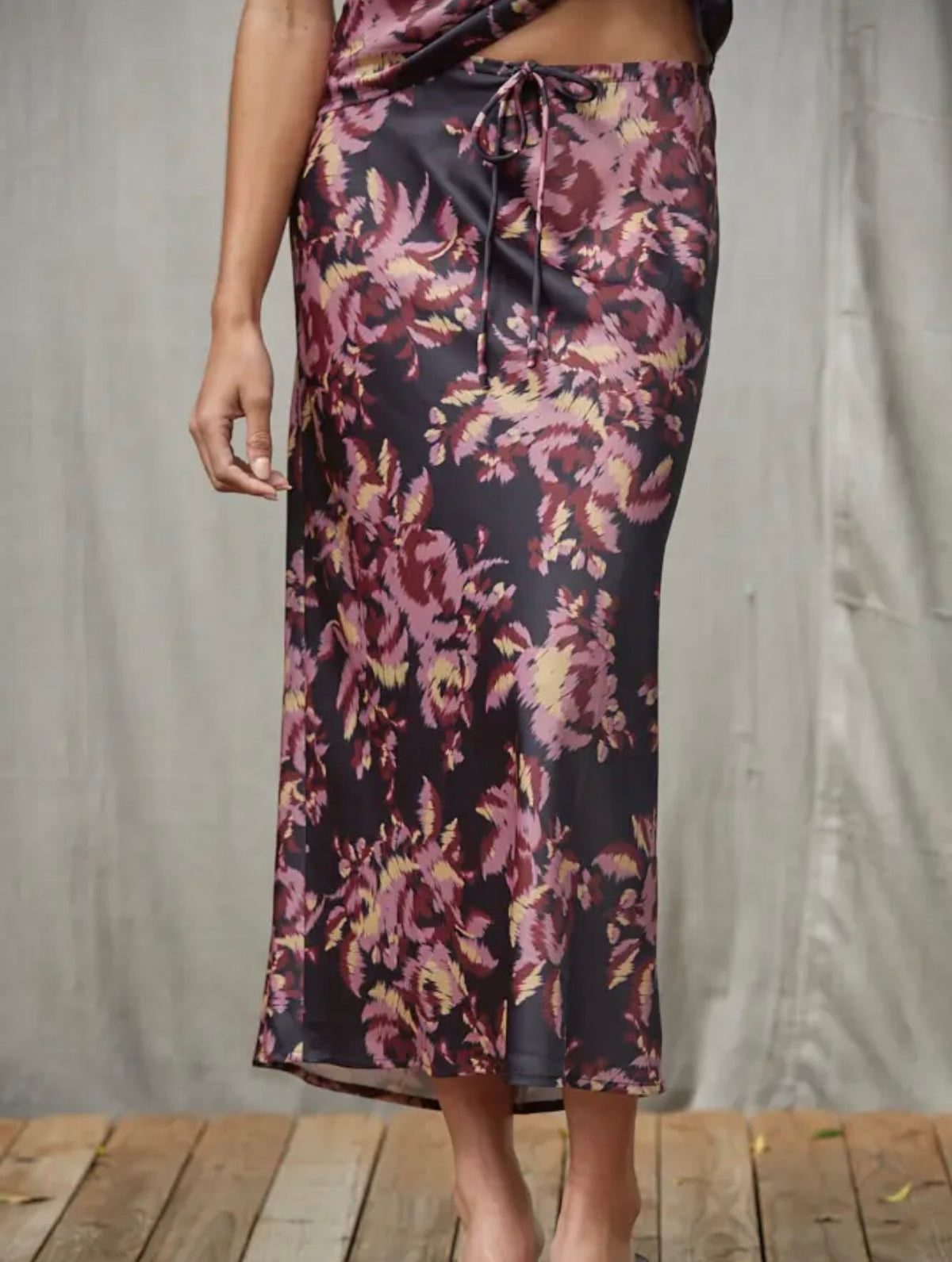 Flonna floral slip skirt