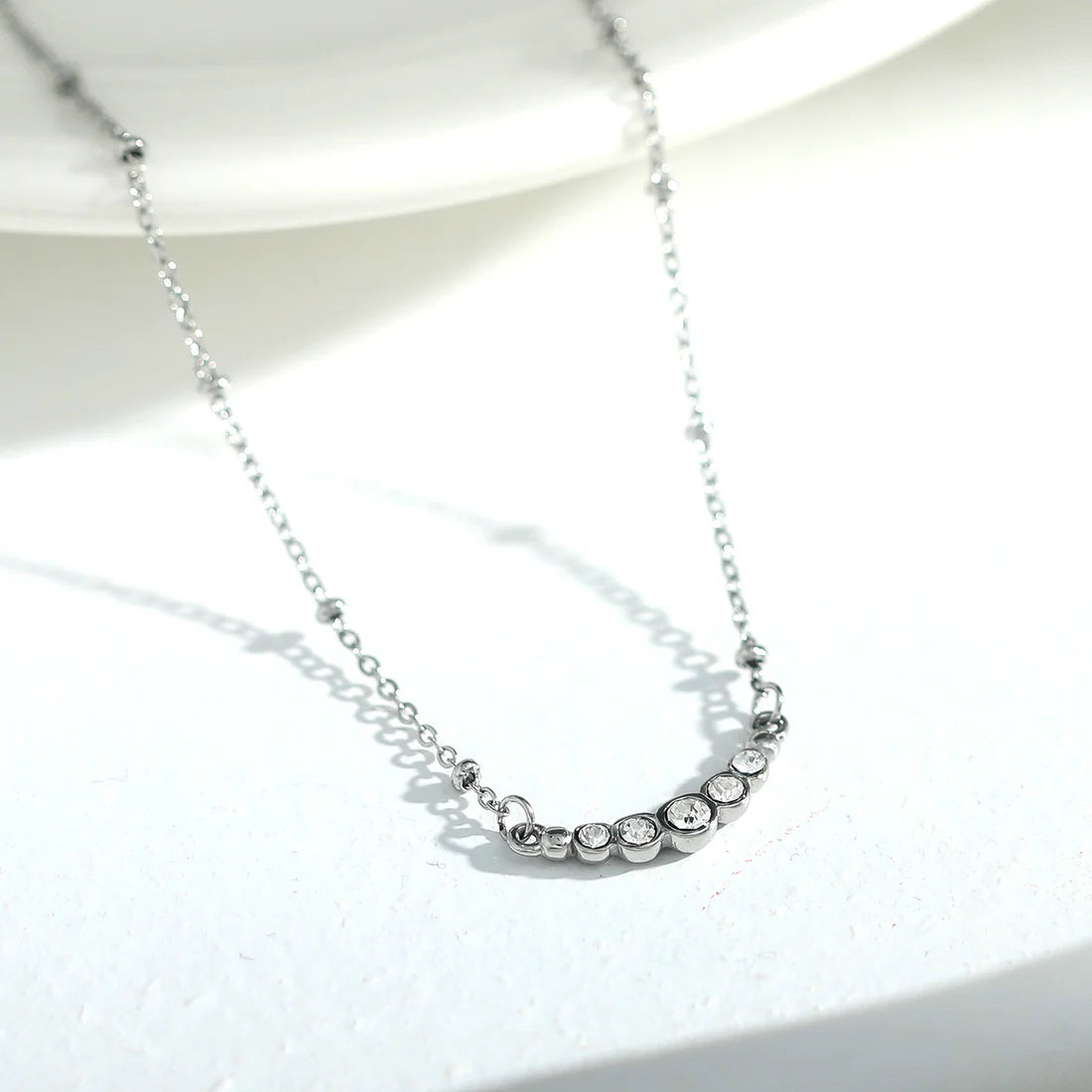 Kimi White Gold Necklace