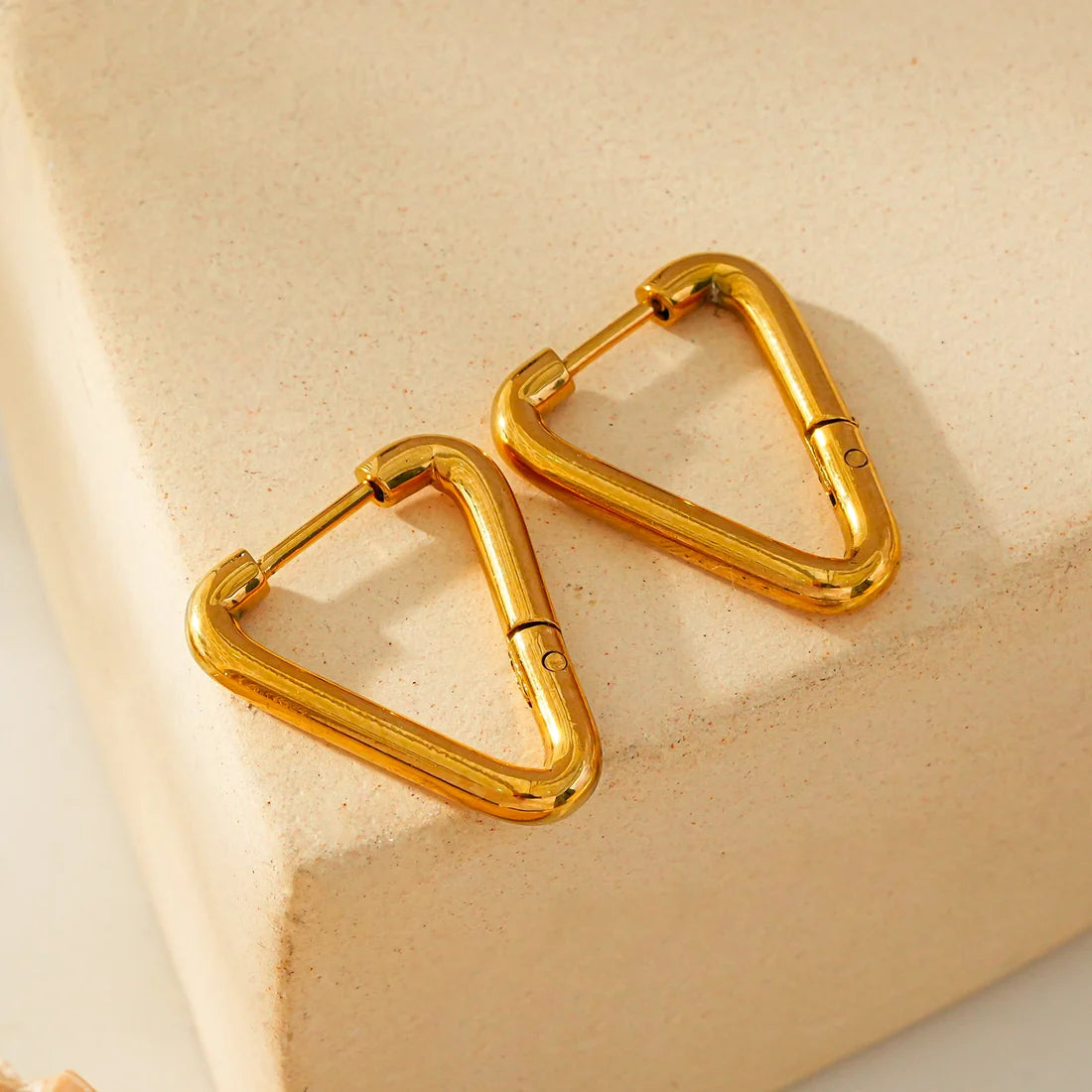 Trilo earrings
