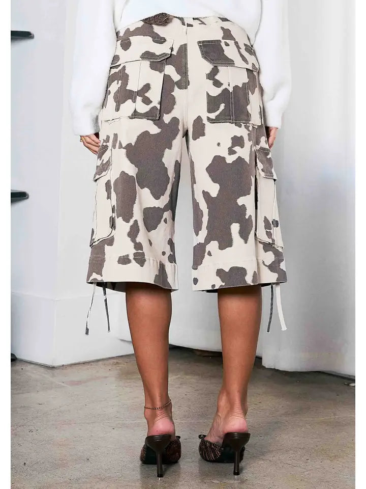 Cows Play Jorts