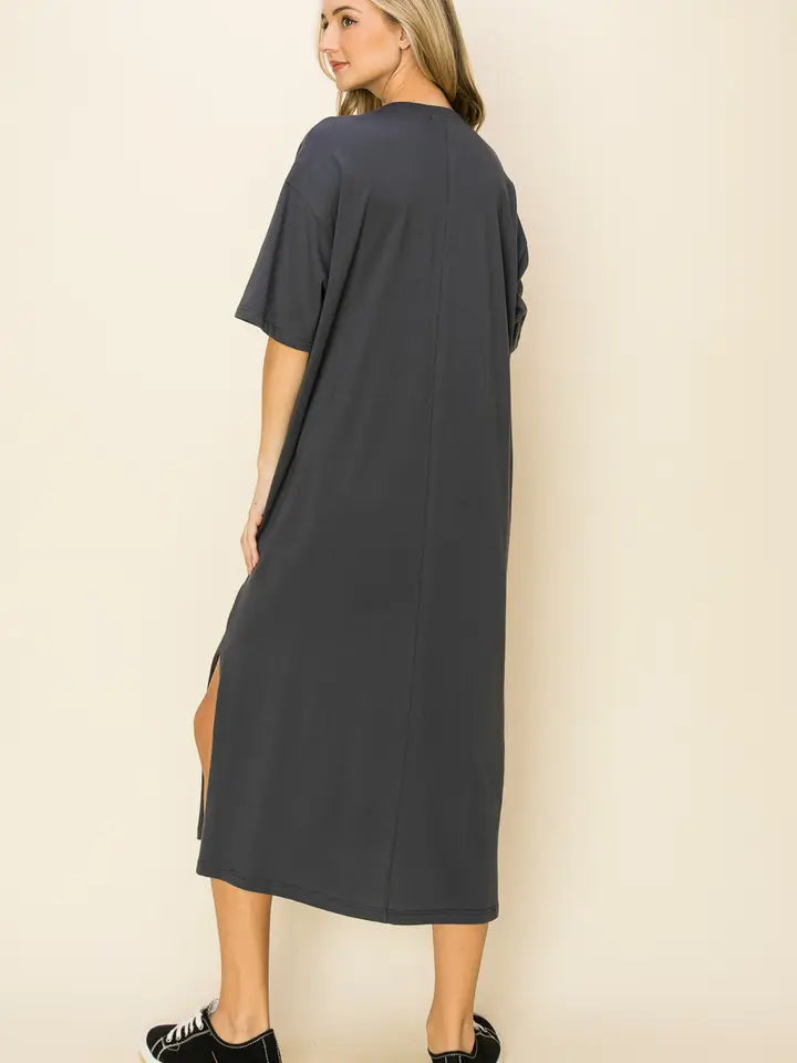 Graphic Tee Dress "Babe"